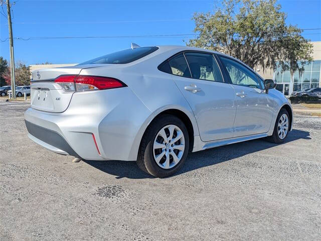 2022 Toyota Corolla LE