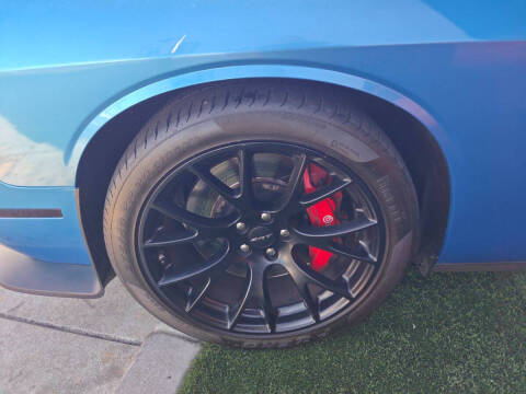 2016 Dodge Challenger SRT Hellcat