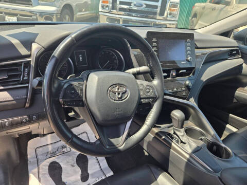 2021 Toyota Camry SE