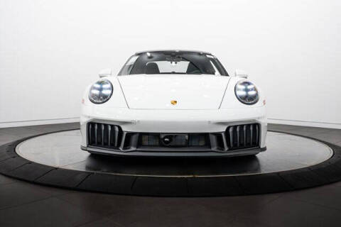 2026 Porsche 911 Carrera 4 GTS