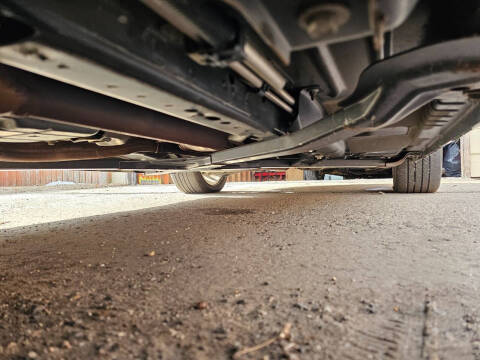 2005 Ford Thunderbird Deluxe