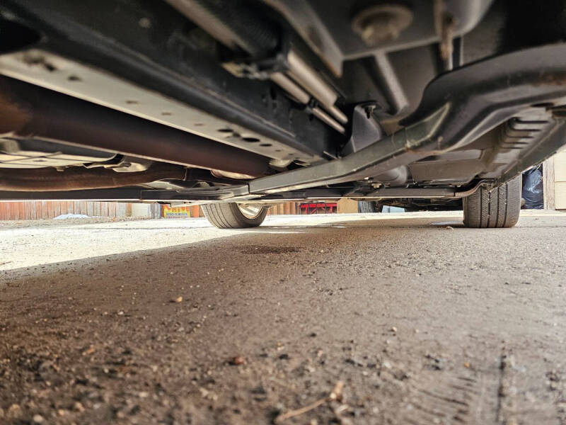 2005 Ford Thunderbird Deluxe