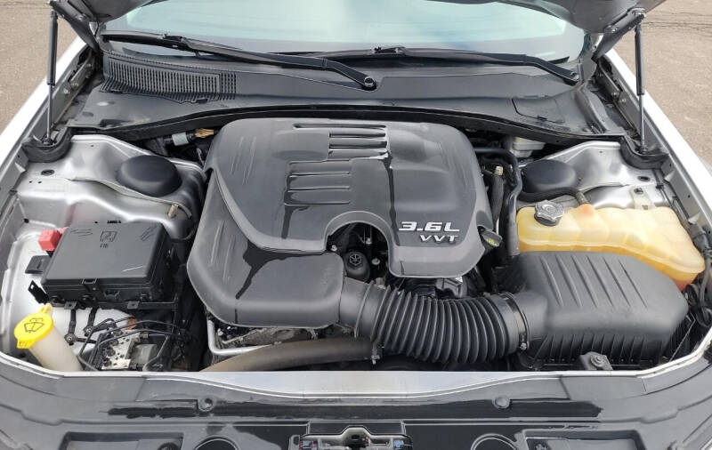 2015 Chrysler 300 Limited