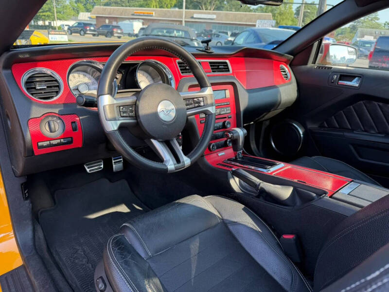 2012 Ford Mustang V6 Premium