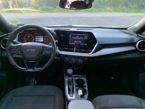 2024 Chevrolet Trax RS