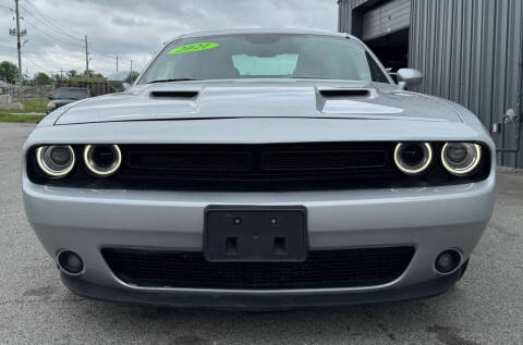 2021 Dodge Challenger SXT