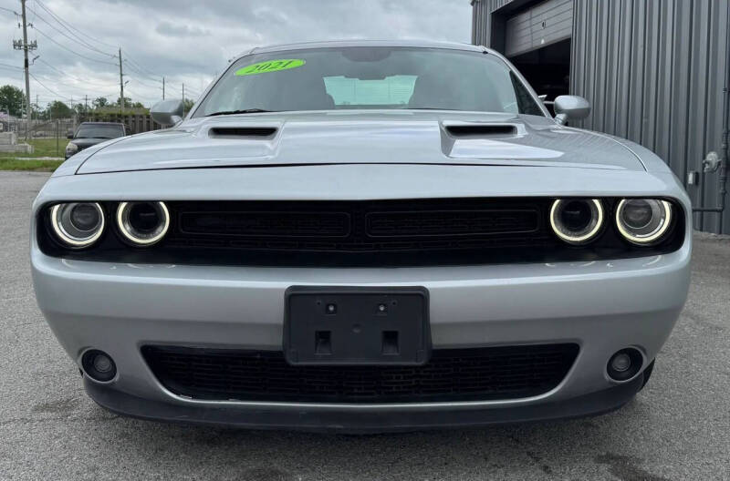 2021 Dodge Challenger SXT