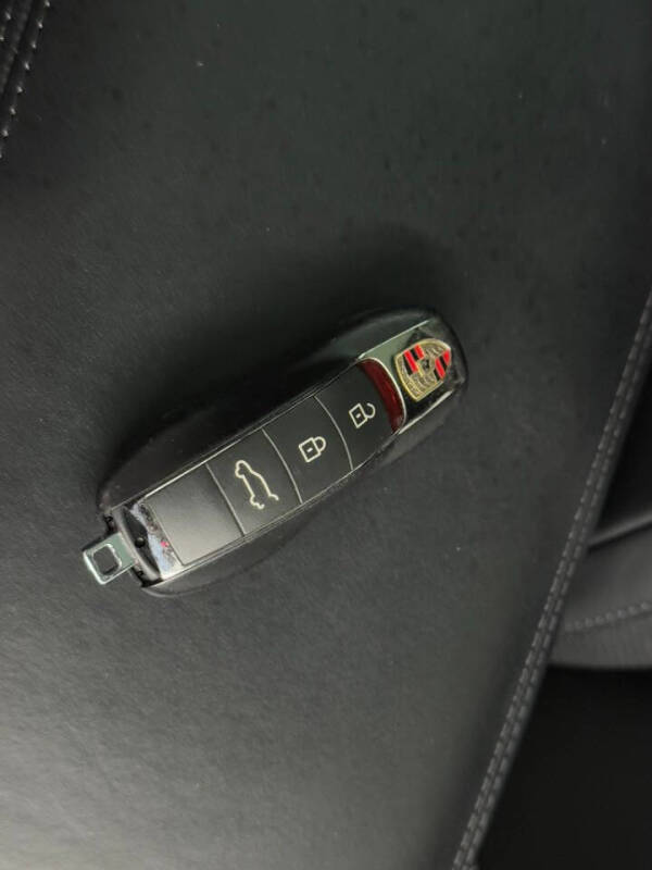 2020 Porsche Macan S