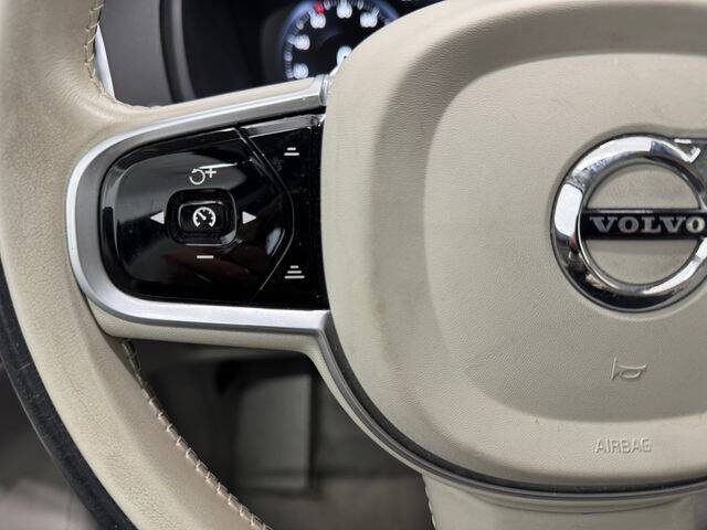 2019 Volvo XC90 T6 Inscription