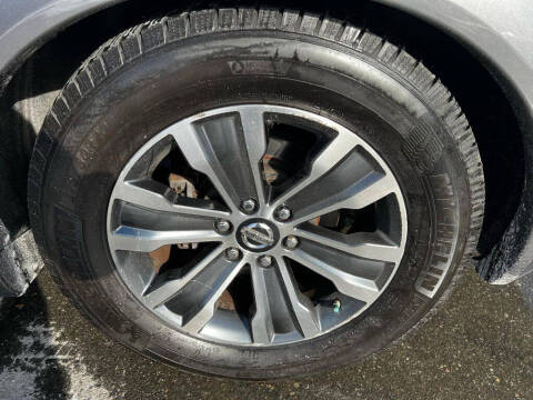 2017 Nissan Armada SL