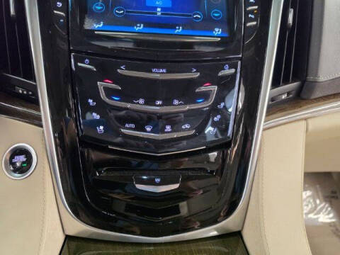2020 Cadillac Escalade Luxury