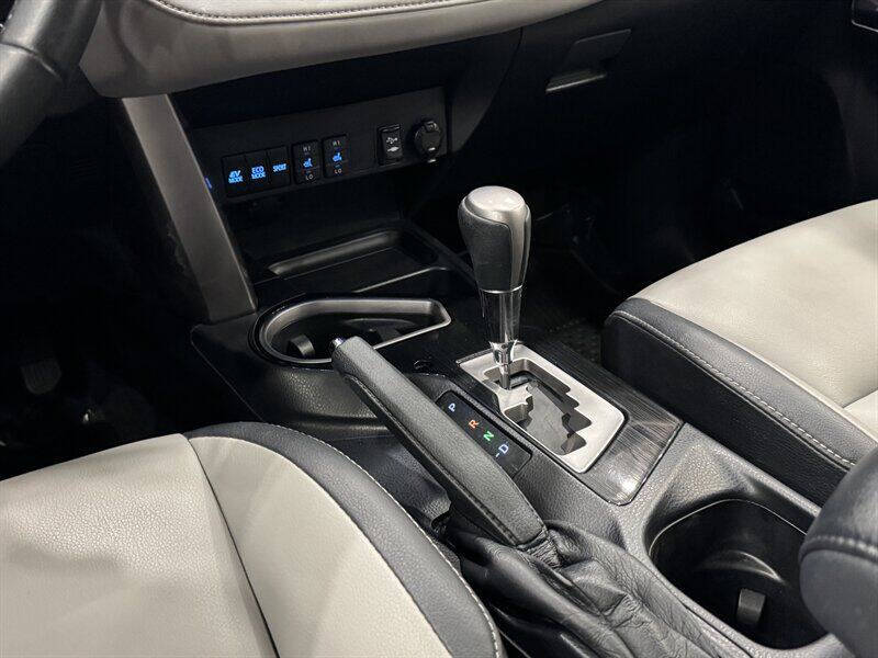 2017 Toyota RAV4 Hybrid Limited