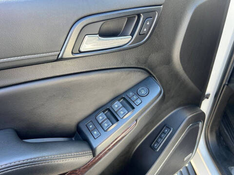 2019 GMC Yukon XL SLT