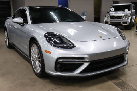 2017 Porsche Panamera Turbo