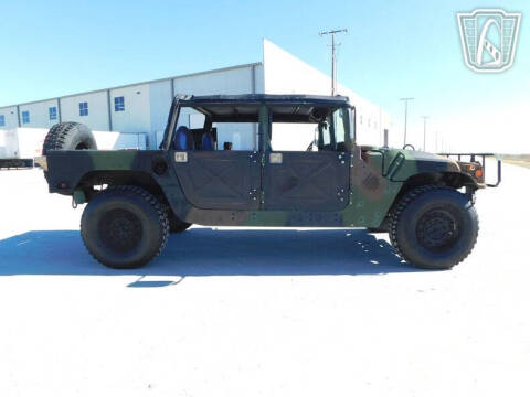 2002 AM General M1123