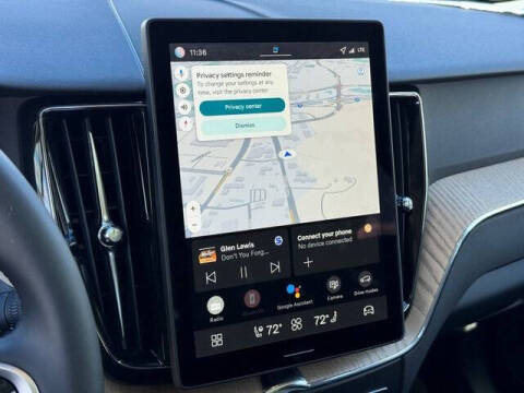 2026 Volvo XC60 T8 Plus