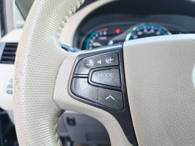 2014 Toyota Sienna XLE 7-Passenger