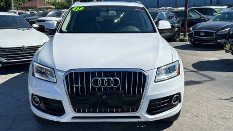 2017 Audi Q5 2.0T quattro Premium