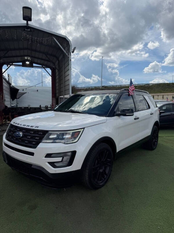 2016 Ford Explorer Sport
