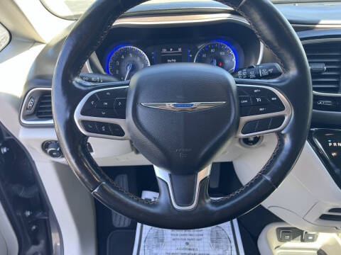 2019 Chrysler Pacifica Touring L