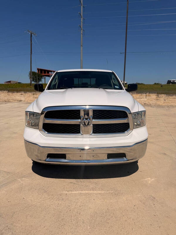 2016 RAM 1500 SLT