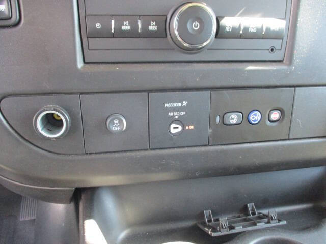 2024 GMC Savana 2500