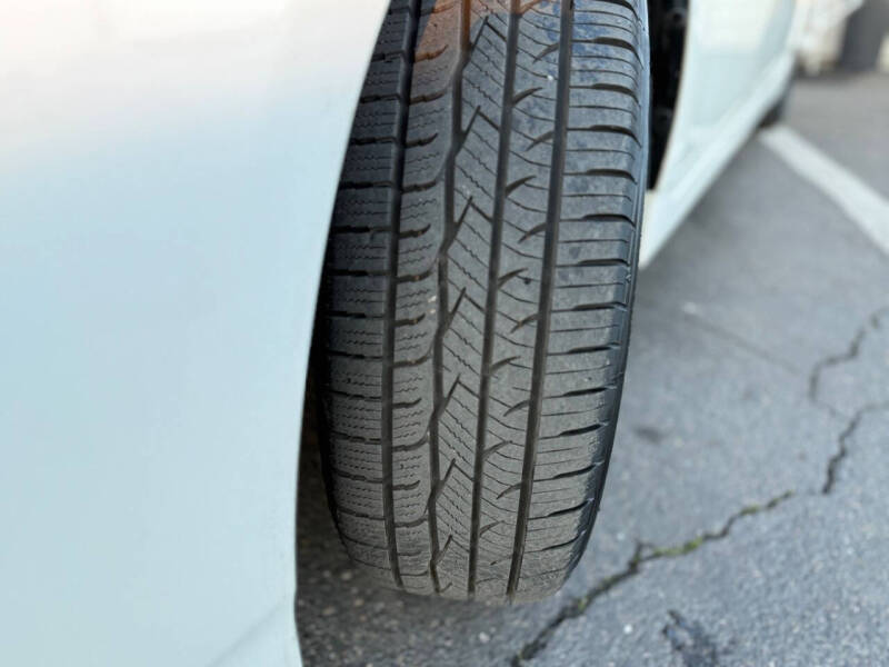 2015 Toyota Prius Four