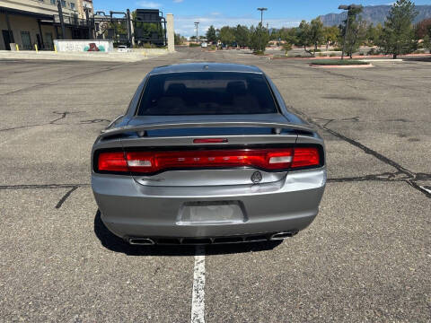 2013 Dodge Charger SE