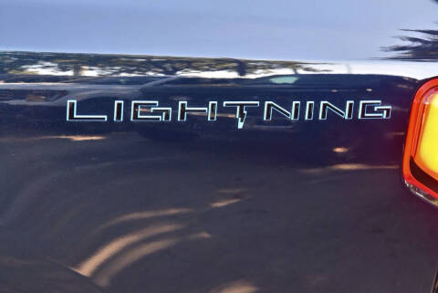 2023 Ford F-150 Lightning Lariat