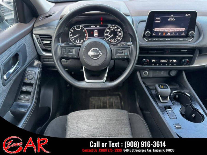 2023 Nissan Rogue SV