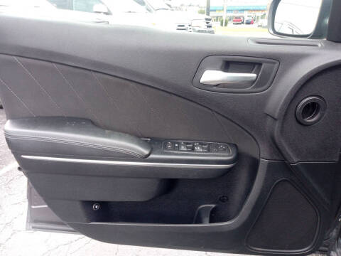 2016 Dodge Charger SXT