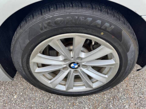 2016 BMW 5 Series 528i