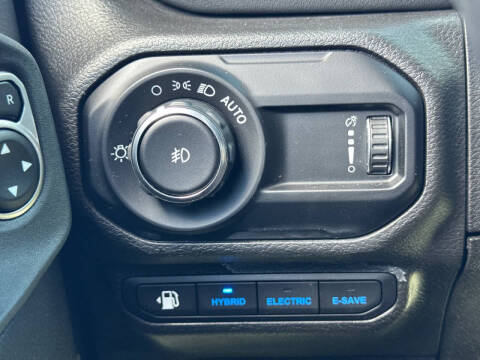 2023 Jeep Wrangler Sahara 4xe