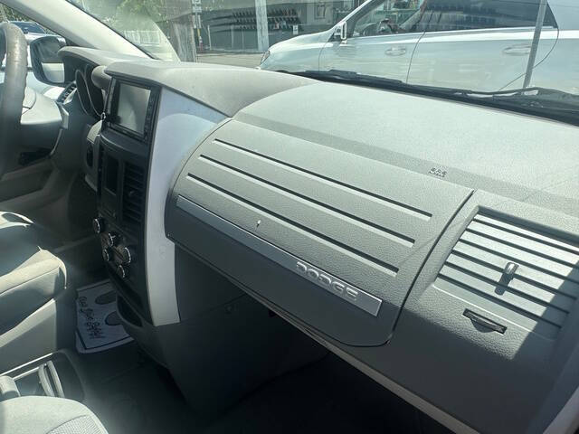 2009 Dodge Grand Caravan SE