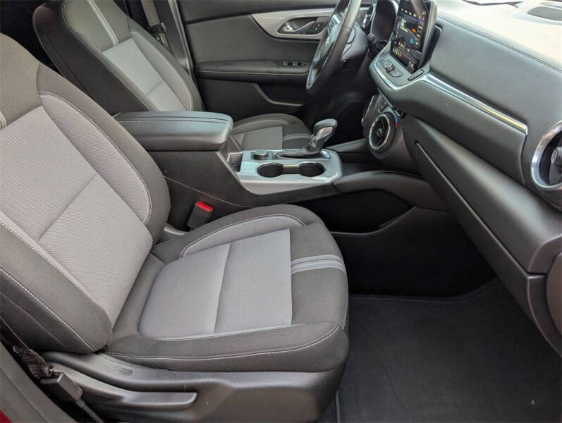 2025 Chevrolet Blazer LT