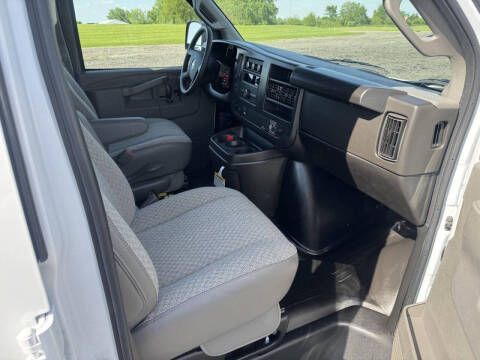 2026 Chevrolet Express 2500