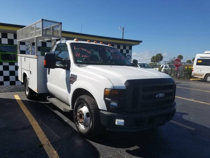 2008 Ford F-350 Super Duty for sale at AUTO CARE CENTER INC in Fort Pierce FL