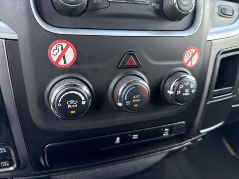 2024 RAM 1500 Classic Warlock