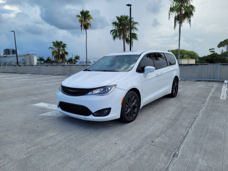 2019 Chrysler Pacifica Touring Plus