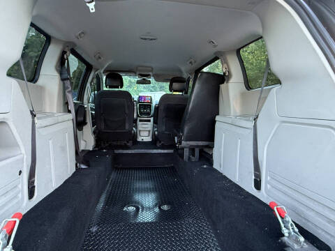2019 Dodge Grand Caravan SE 35th Anniversary Edition