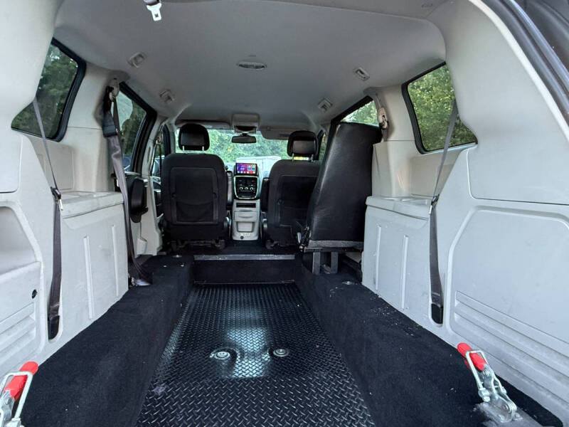 2019 Dodge Grand Caravan SE 35th Anniversary Edition