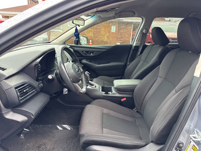 2022 Subaru Outback Premium