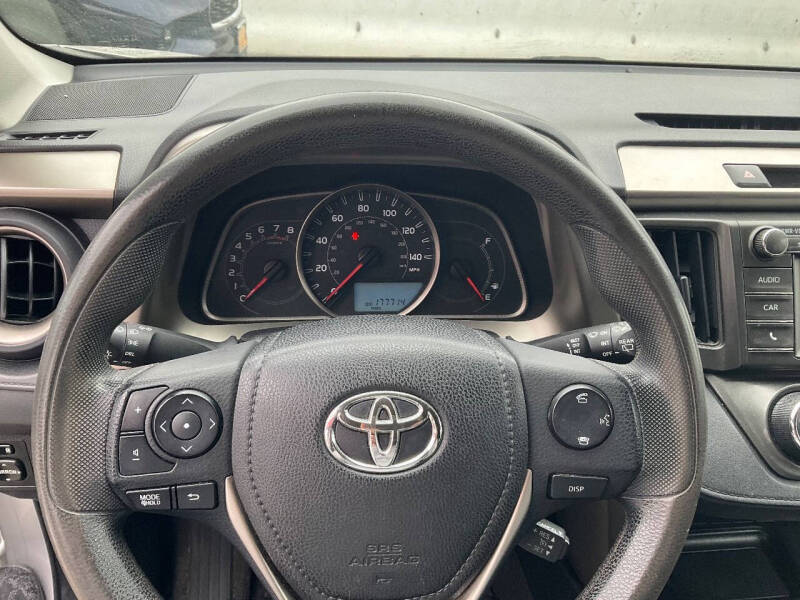 2014 Toyota RAV4 LE