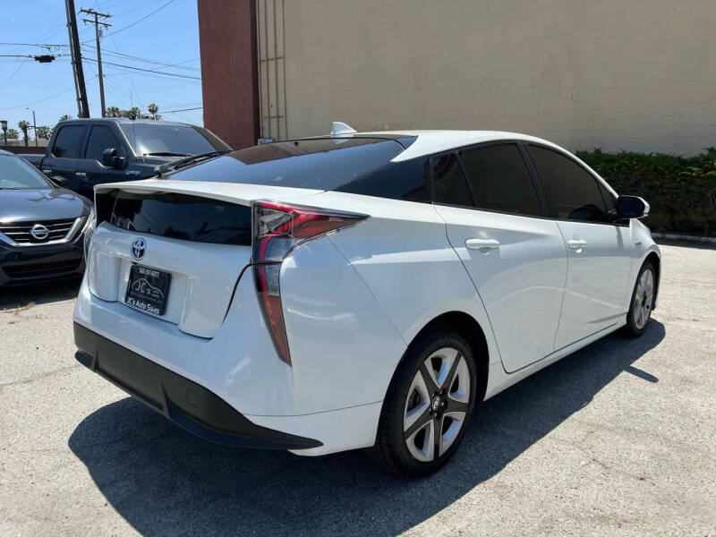 2016 Toyota Prius