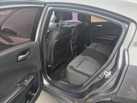 2018 Dodge Charger SXT