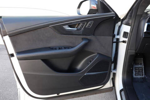 2023 Audi SQ8 4.0T quattro Prestige