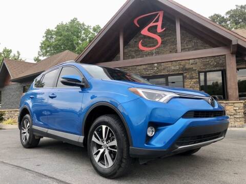2018 Toyota RAV4 for sale at Auto Solutions in Maryville TN