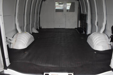 2023 GMC Savana 2500