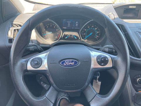 2015 Ford Escape S