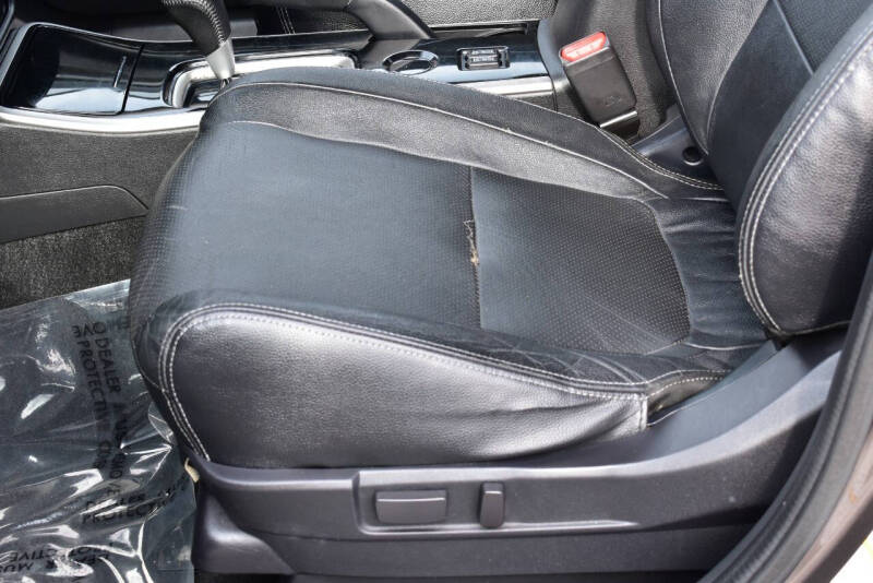 2018 Mitsubishi Outlander SEL